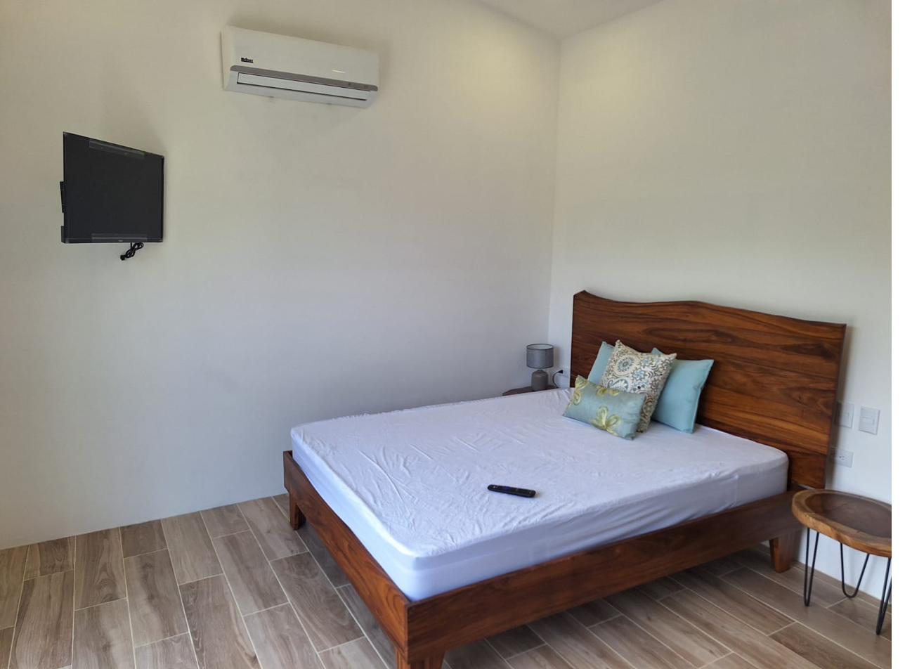 Tropical cabina