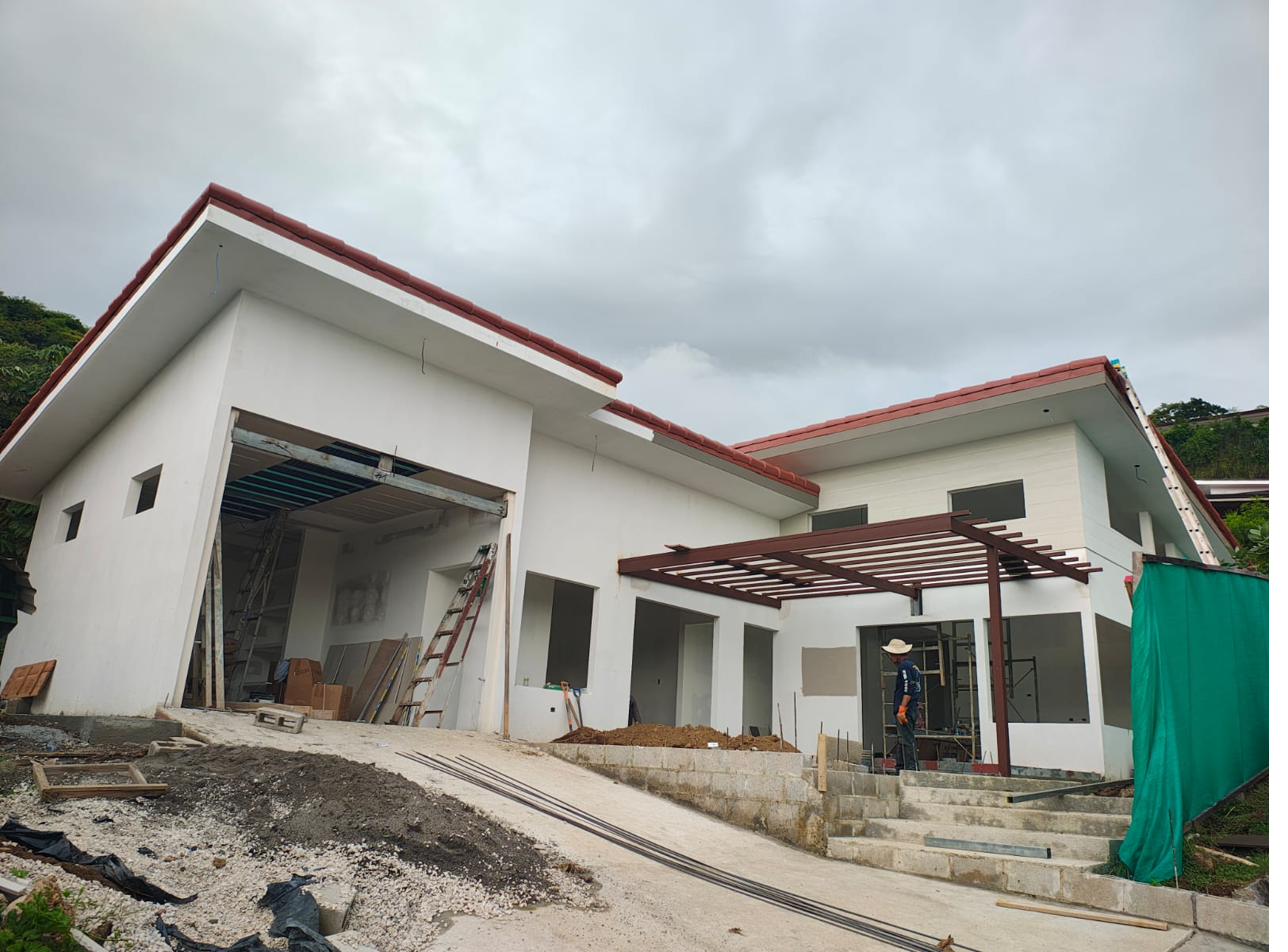 Octagonal Commercial Structure